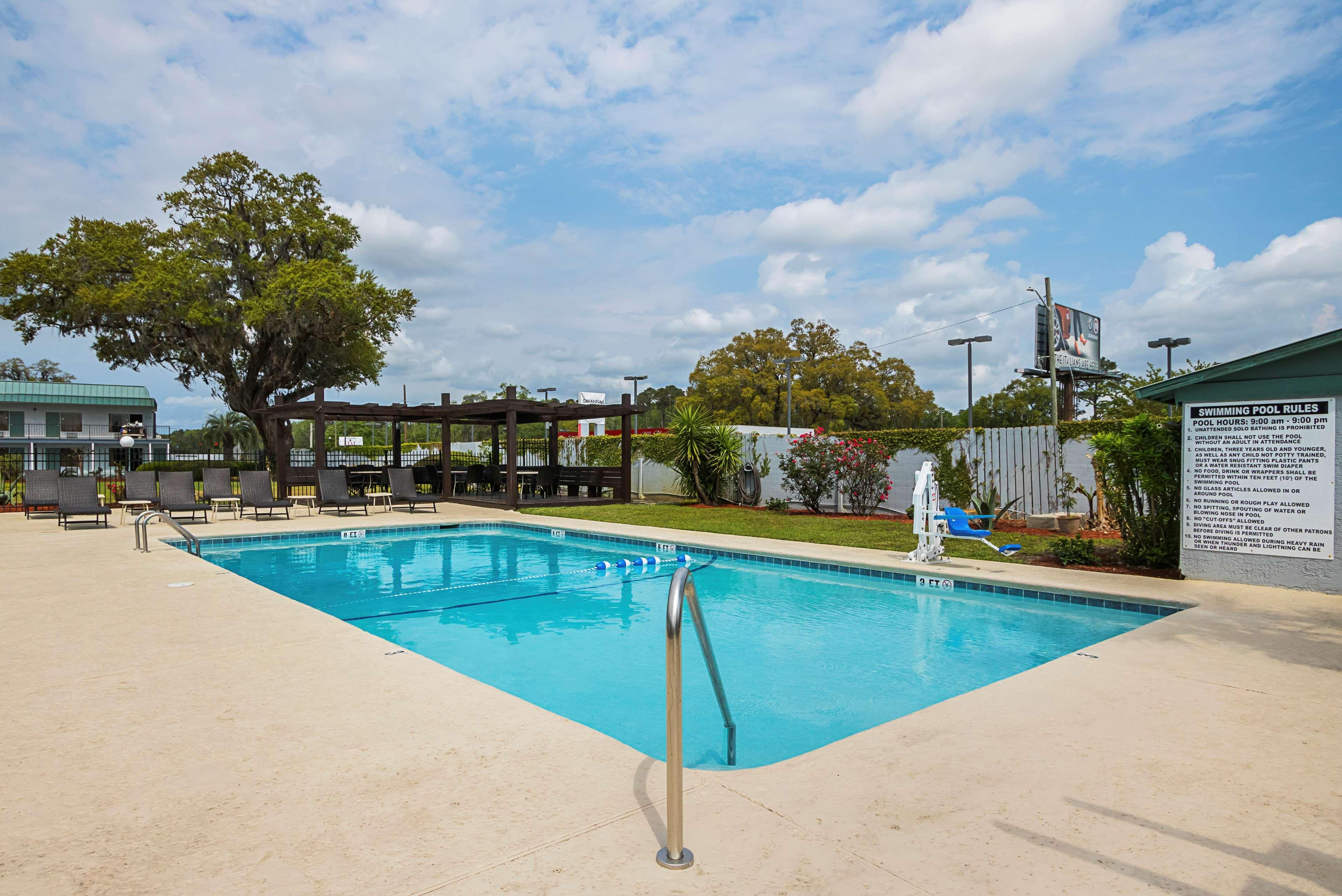 Best Western Central Inn Savannah Extérieur photo